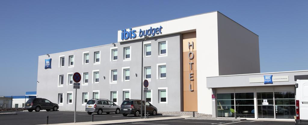 Hotel Ibis Budget Cherbourg - La Glacerie Zewnętrze zdjęcie